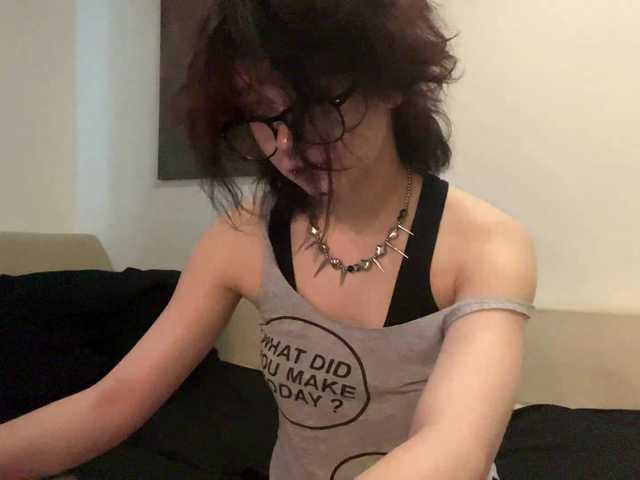 FinnyMonson live cam on BongaCams