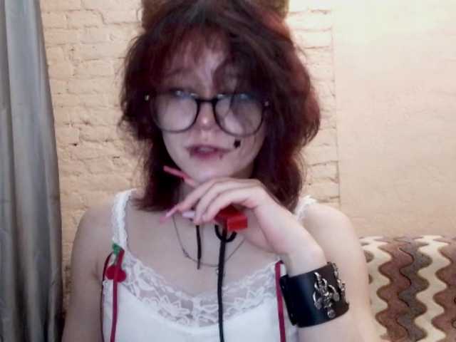 FinnyMonson live cam on BongaCams