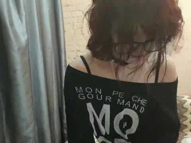 FinnyMonson live cam on BongaCams