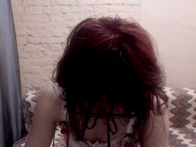 FinnyMonson live cam on BongaCams