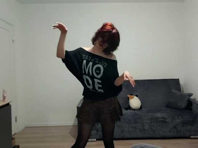 FinnyMonson live cam on BongaCams