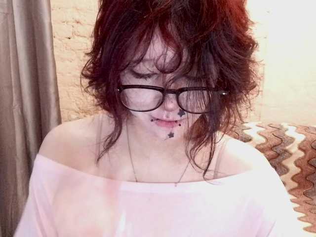 FinnyMonson live cam on BongaCams