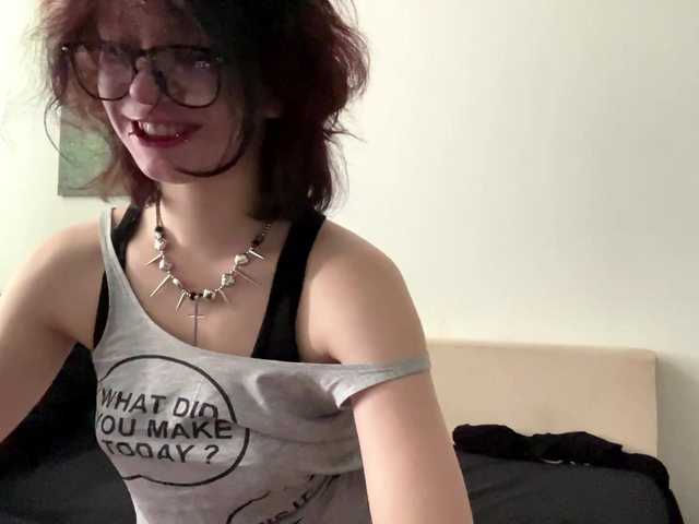 FinnyMonson live cam on BongaCams