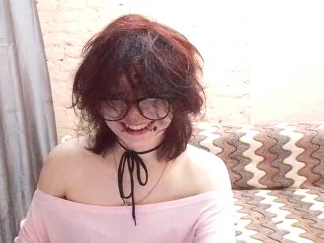 FinnyMonson live cam on BongaCams