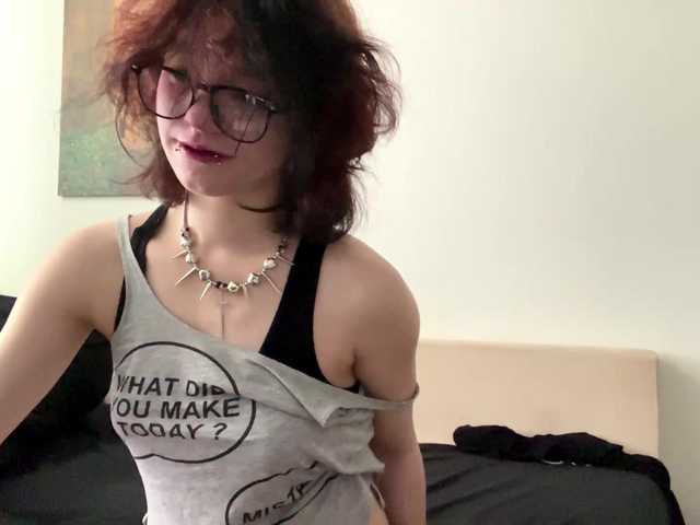 FinnyMonson live cam on BongaCams