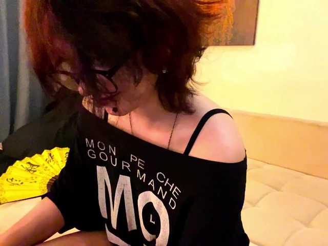 FinnyMonson live cam on BongaCams