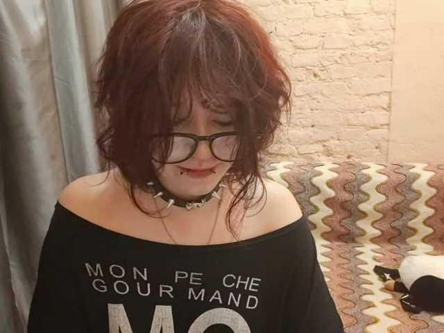 MilaRoshen live cam preview