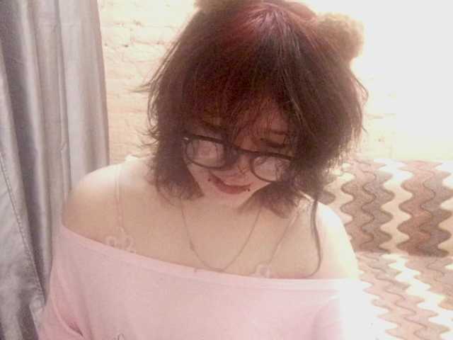 FinnyMonson live cam on BongaCams