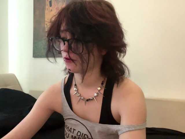 FinnyMonson live cam on BongaCams
