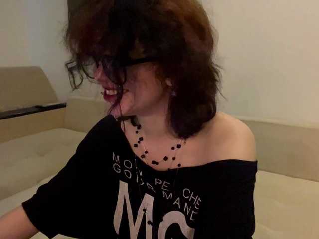 FinnyMonson live cam on BongaCams
