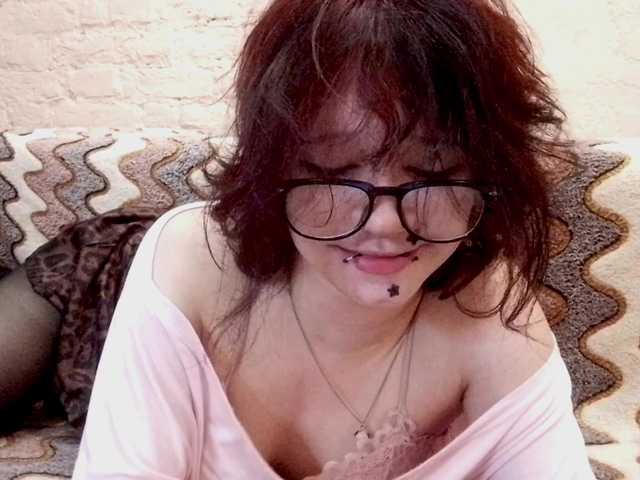FinnyMonson live cam on BongaCams