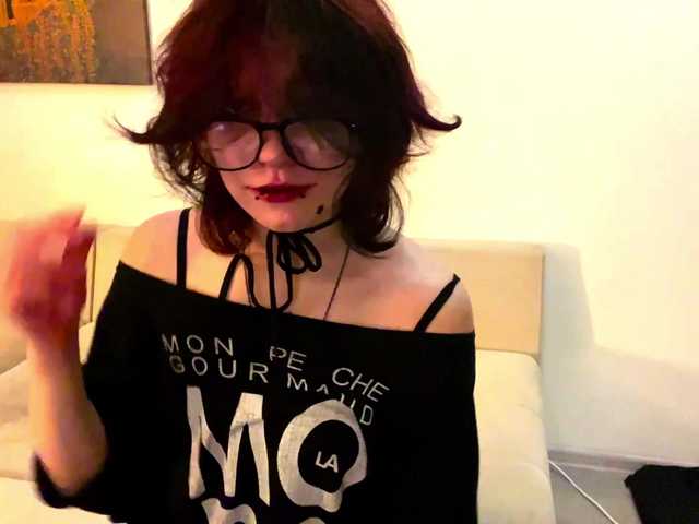 FinnyMonson live cam on BongaCams