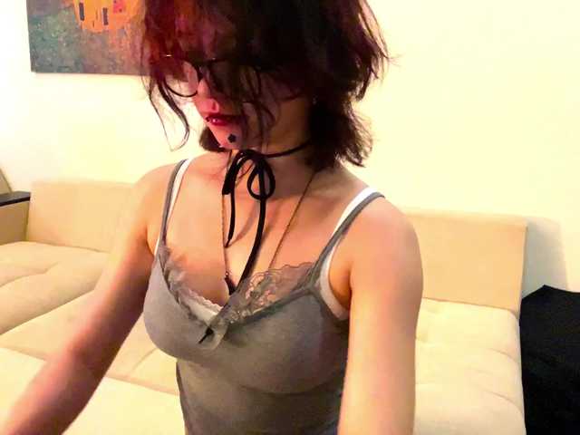 FinnyMonson live cam on BongaCams