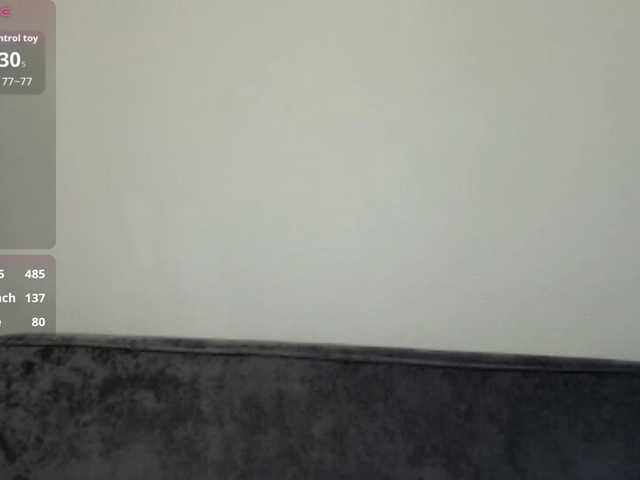 KiraFiren live cam preview