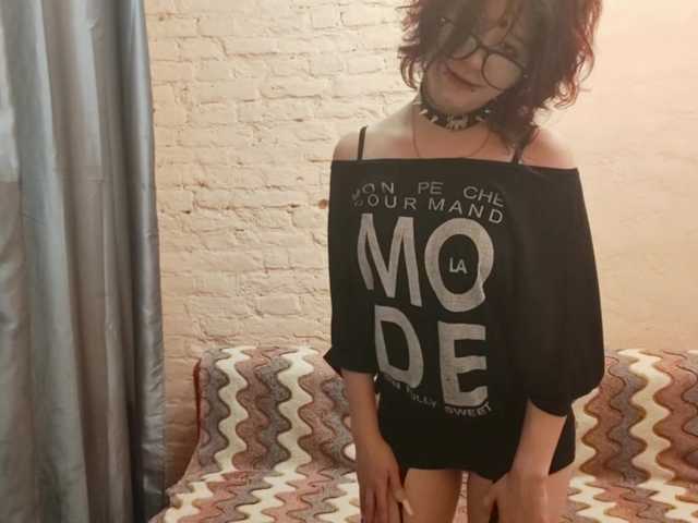FinnyMonson live cam on BongaCams