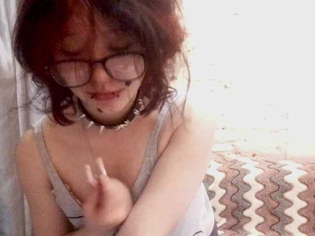 FinnyMonson live cam on BongaCams