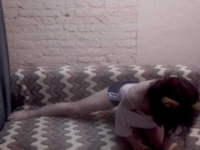 FinnyMonson live cam on BongaCams