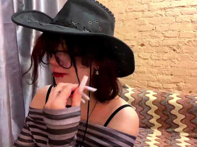FinnyMonson live cam on BongaCams