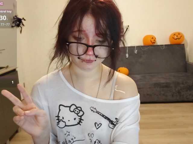 KiraFiren live cam on BongaCams