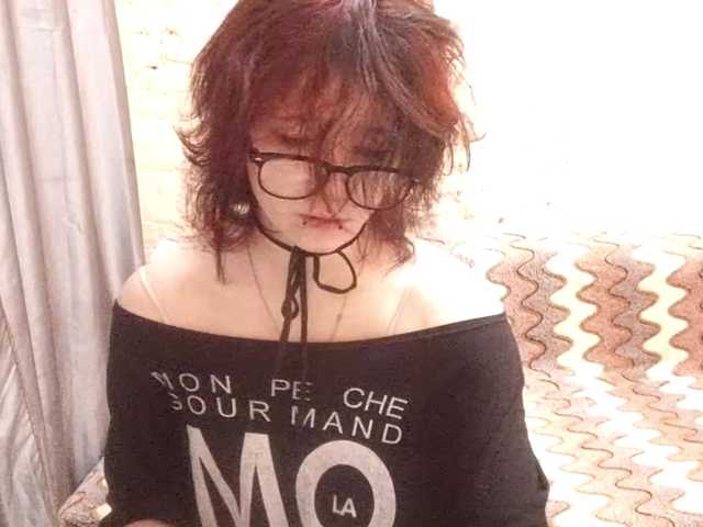 FinnyMonson live cam on BongaCams