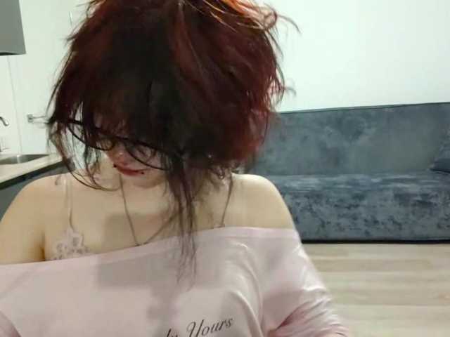 FinnyMonson live cam on BongaCams
