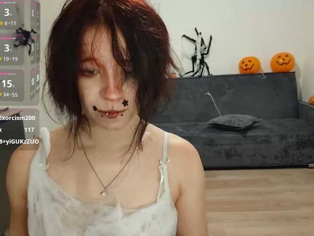 KiraFiren live cam on BongaCams