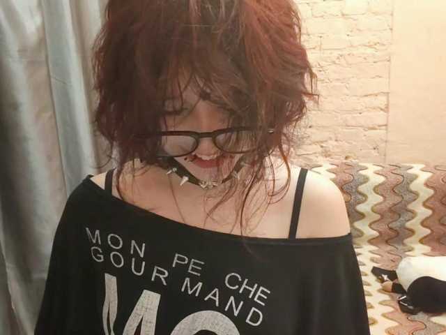 FinnyMonson live cam on BongaCams