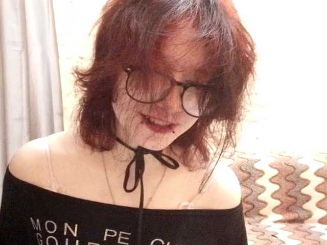 FinnyMonson live cam on BongaCams