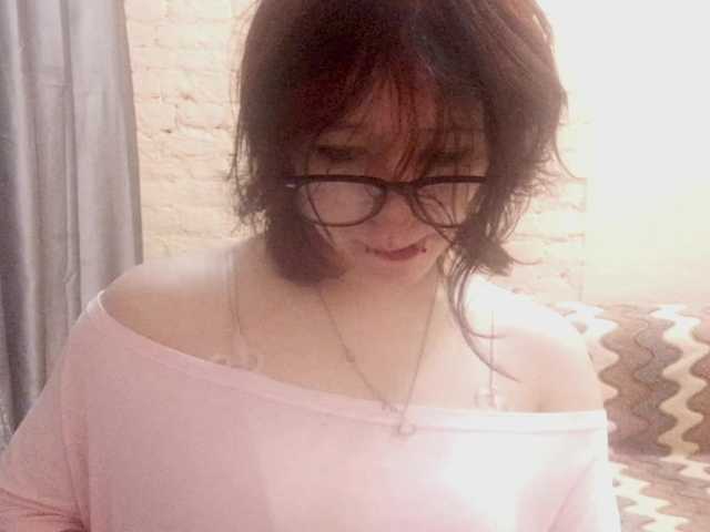 FinnyMonson live cam on BongaCams