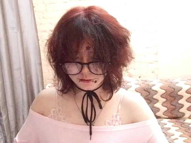 FinnyMonson live cam on BongaCams