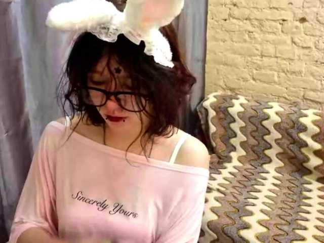 FinnyMonson live cam on BongaCams