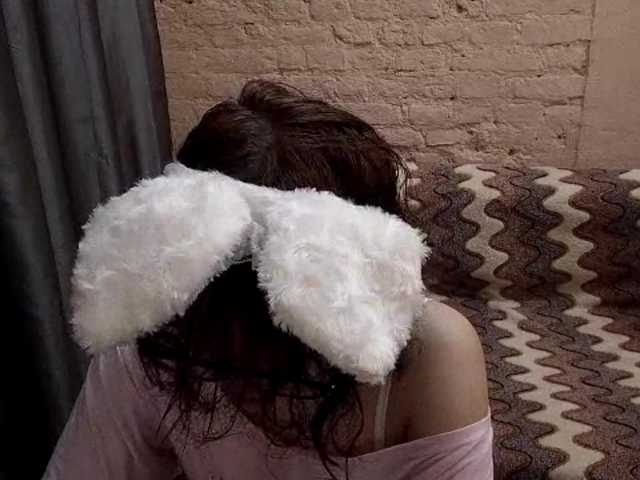 FinnyMonson live cam on BongaCams