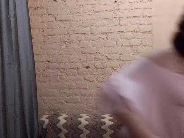 FinnyMonson live cam on BongaCams