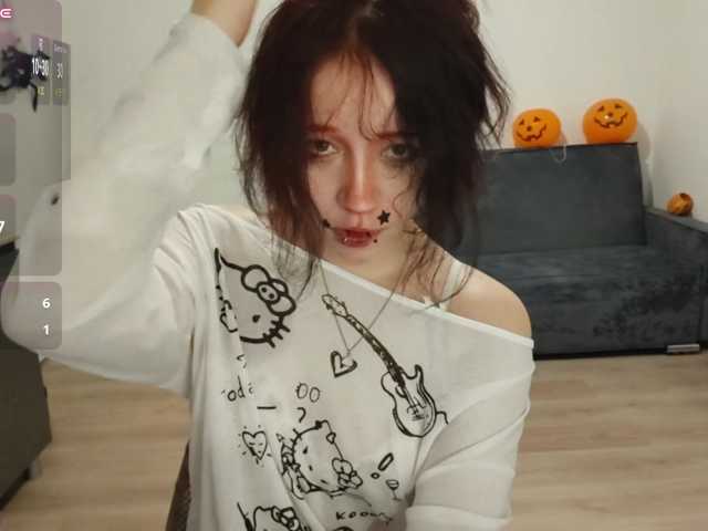 KiraFiren live cam on BongaCams