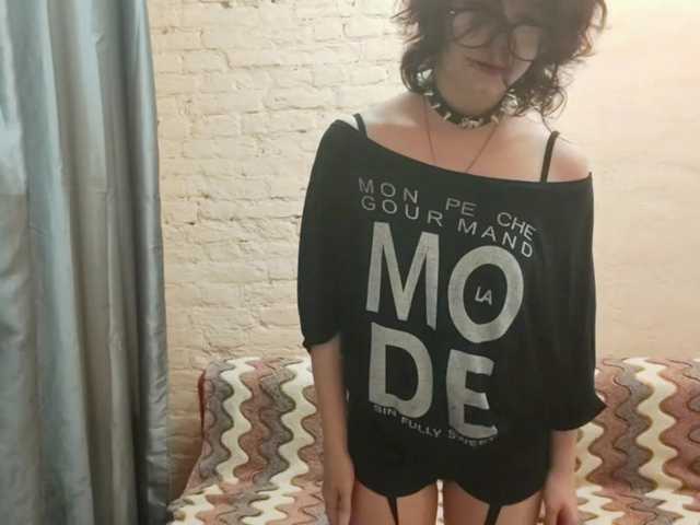 MilaRoshen live cam preview