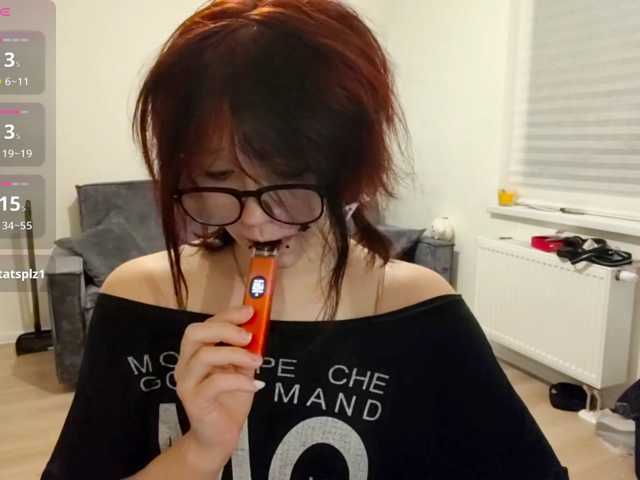 FinnyMonson live cam on BongaCams