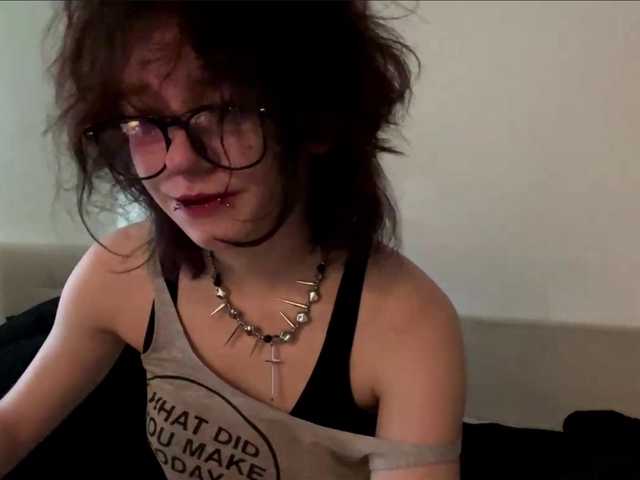 FinnyMonson live cam on BongaCams