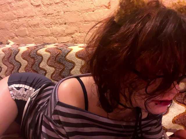 FinnyMonson live cam on BongaCams