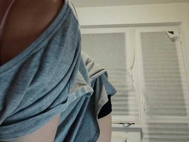 FinnyMonson live cam on BongaCams
