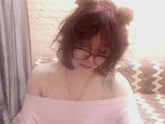FinnyMonson live cam on BongaCams