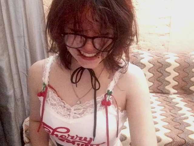 FinnyMonson live cam on BongaCams