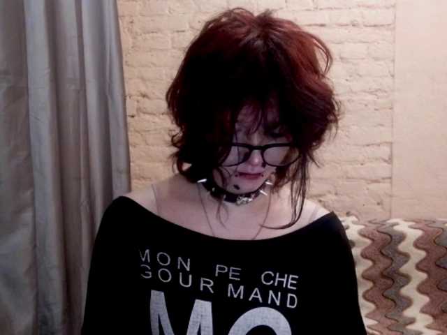 MilaRoshen live cam preview