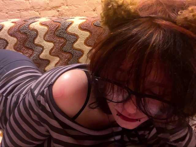 FinnyMonson live cam on BongaCams