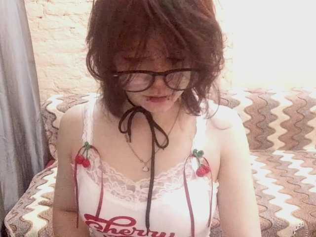 FinnyMonson live cam on BongaCams