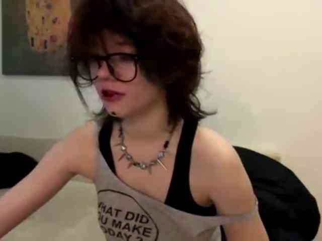 MilaRoshen webcam