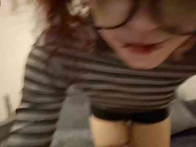 MilaRoshen webcam