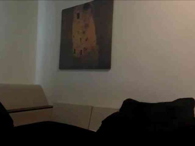 MilaRoshen webcam