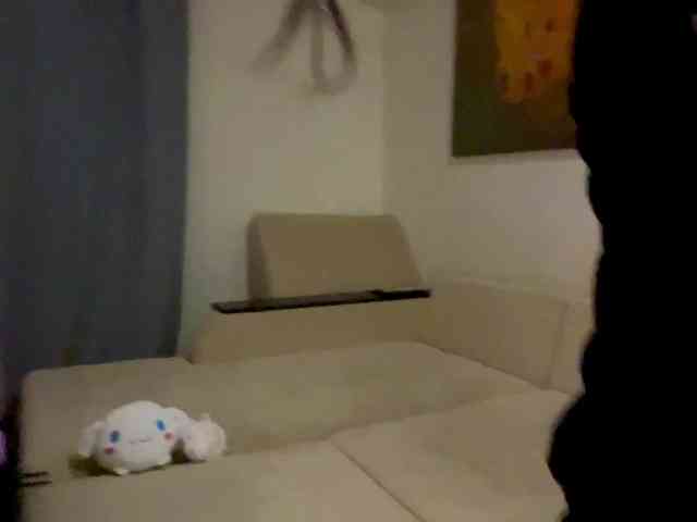 MilaRoshen webcam