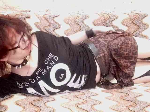 Model: MilaRoshen