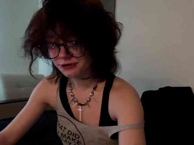MilaRoshen webcam